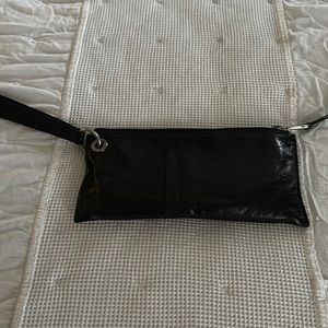 Black wristlet